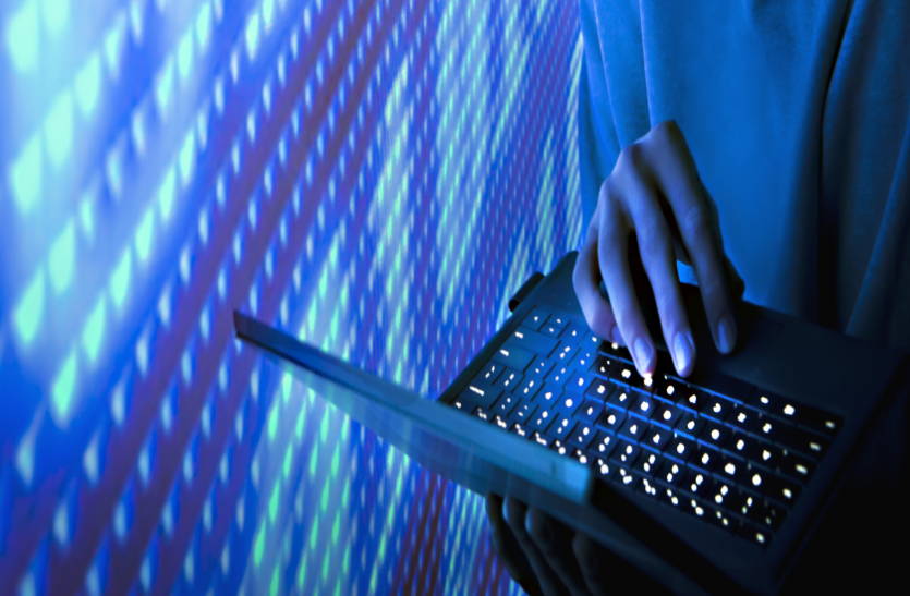 hackers.png पूर्व राज्यपाल और पूर्व कैबिनेट सचिव की ई-मेल आईडी हैक, अब ऐसी डिमांड कर रहे हैकर्स