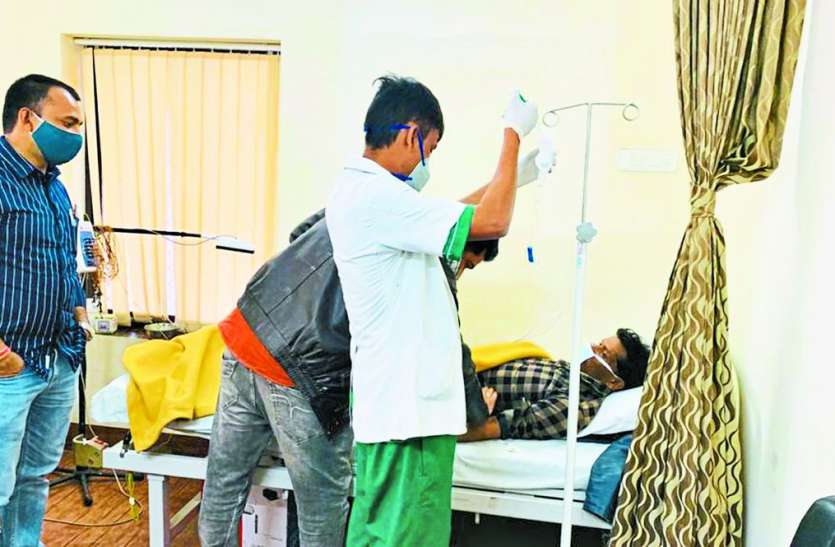 Officers showed generosity गंभीर बीमारी से संघर्ष कर रहे युवाओं को दिया नया जीवनदान