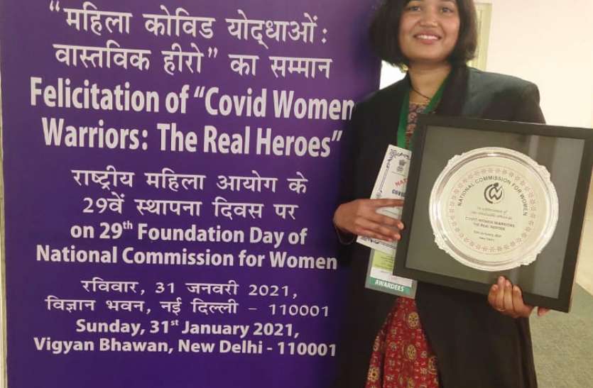 REAL HERO : लॉकडाउन में इस LADY IPS OFFICER ने परिवार की तरह रखा PUBLIC का ध्यान REAL HERO : लॉकडाउन में इस LADY IPS OFFICER ने परिवार की तरह रखा PUBLIC का ध्यान
