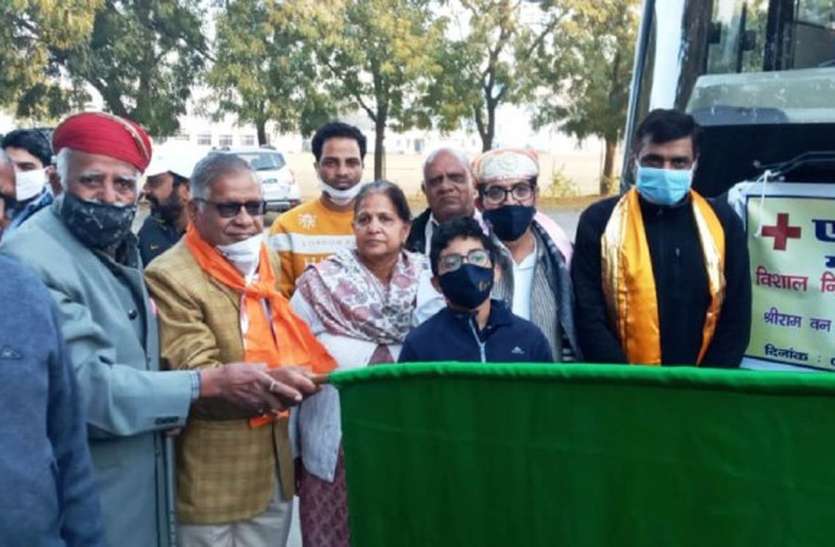 बाराबंकी नि:शुल्क चिकित्सा शिविर के लिए रवाना हुआ दल बाराबंकी नि:शुल्क चिकित्सा शिविर के लिए रवाना हुआ दल