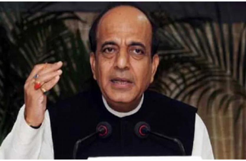dinesh trivedi पूर्व रेल मंत्री दिनेश त्रिवेदी ने दिया राज्यसभा से इस्तीफा, कहा - TMC में मेरा दम घुट रहा है