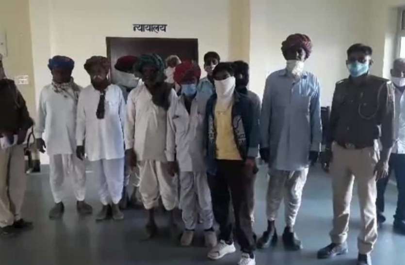 Ten Panches of Khap Panchayat arrested like this in bhilwara , study क्यूं हो गए खाप पंचायत के दस पंच गिरफ्तार, पढि़ए