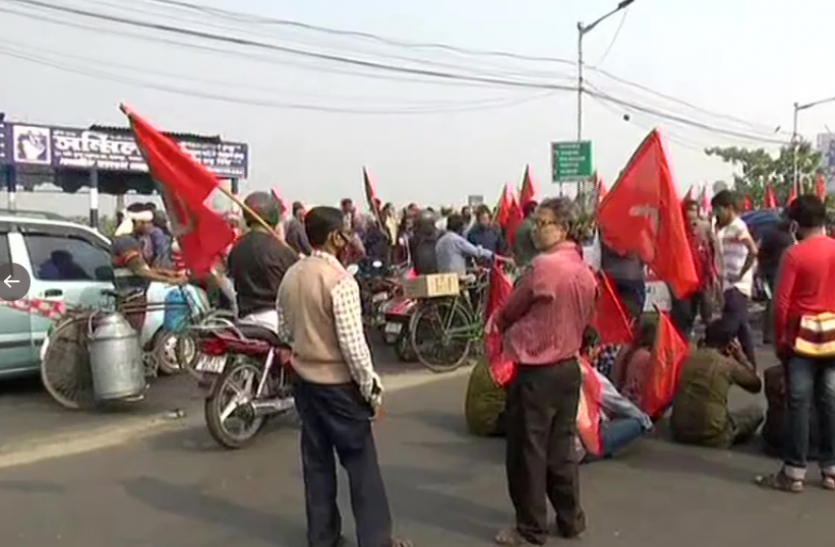 left party West Bengal : वाम दलों के बंद का दिखा असर, TMC की बढ़ी मुसीबत