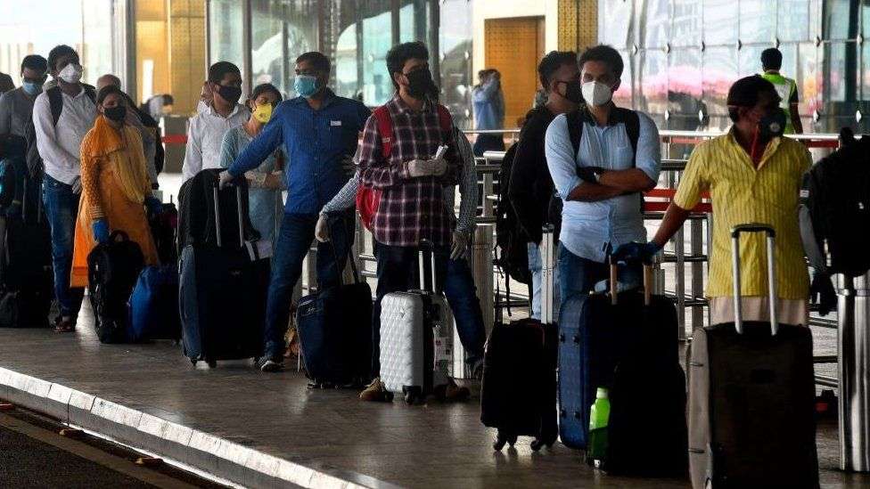ईंधन बचाने के लिए अब हवाई सफर से पहले यात्रियों का वजन भी नापेंगे