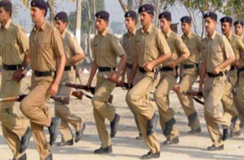 होली से पहले यूपी सरकार का उत्तर प्रदेश के होमगार्ड्स को तोहफा, पुलिसकर्मियों की तरह मिलेंगे वर्दी भत्ते में इतने रुपये होली से पहले यूपी सरकार का उत्तर प्रदेश के होमगार्ड्स को तोहफा, पुलिसकर्मियों की तरह मिलेंगे वर्दी भत्ते में इतने रुपये