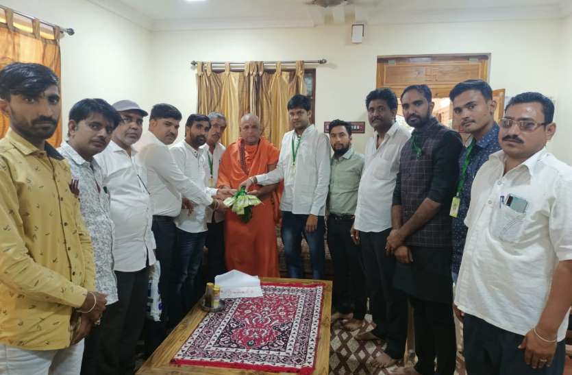 pawn broker डेल्टा क्षेत्र के गिरवी व्यापारियों की बैठक, एकजुटता के साथ व्यापार करने की सलाह