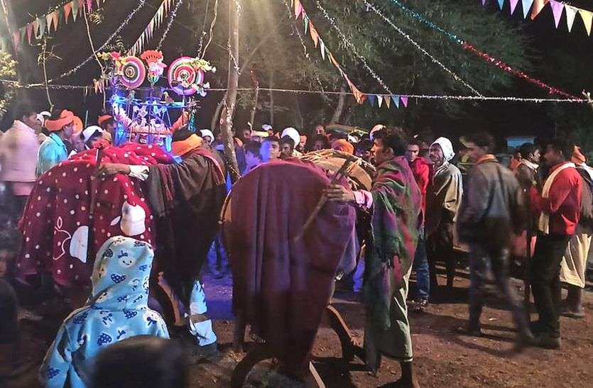 Indal Raja Utsav in Budi village जानिए कहां... 38 साल बाद मनाया इंदल राजा उत्सव, रातभर हुआ नाच गाना