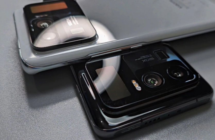 smartphone.png जल्द आएंगे खास टेक्नोलॉजी से लैस स्मार्टफोन, बैक पैनल पर भी मिलेगी स्क्रीन