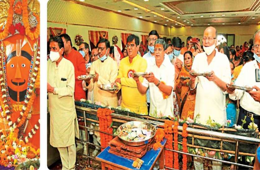 सालासार बालाजी को 501 सवामणी भोग अर्पित सालासार बालाजी को 501 सवामणी भोग अर्पित