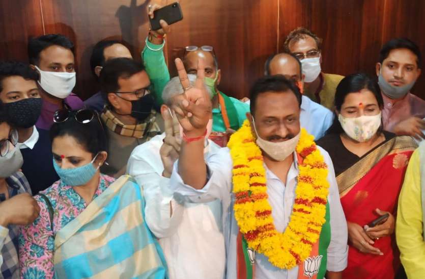 जेडीए, आवासन मंडल और अन्य विभाग निगम के 500 करोड़ का करें भुगतान-कर्णावट जेडीए, आवासन मंडल और अन्य विभाग निगम के 500 करोड़ का करें भुगतान-कर्णावट