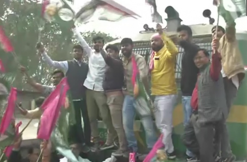 rail roko देशभर में किसानों का रेल रोको आंदोलन जारी, पटना और फेतहगढ़ साहिब में रेल सेवा बाधित