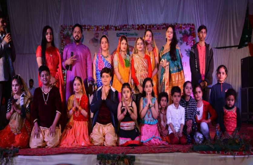 अवध महोत्सव की 19वीं सांझ में पंजाबी, राजस्थानी और हरयाणवीं नृत्य की बयार बही अवध महोत्सव की 19वीं सांझ में पंजाबी, राजस्थानी और हरयाणवीं नृत्य की बयार बही