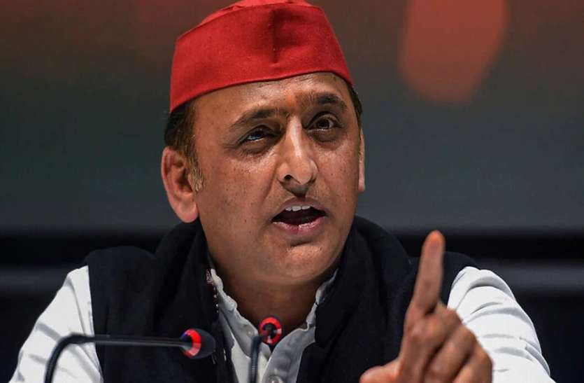 Akhilesh Yadav भाजपा ने युवा पीढ़ी के साथ धोखा कियाः अखिलेश यादव