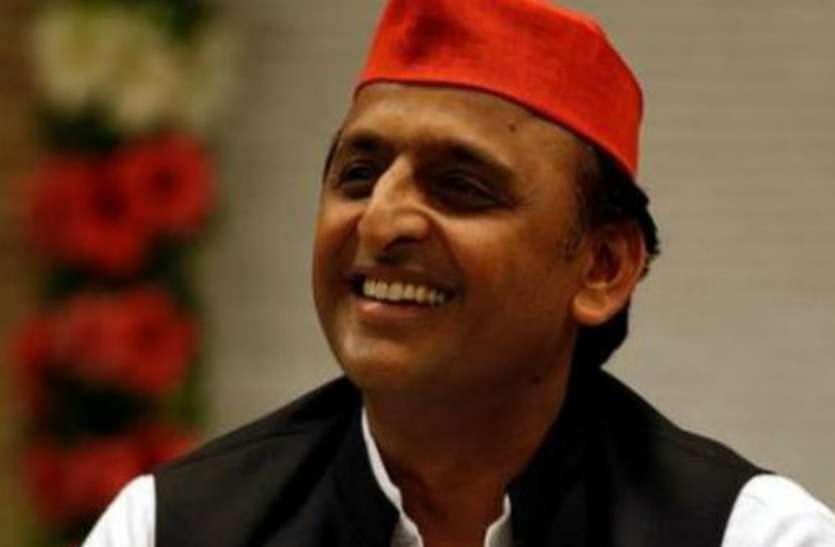 सीएम योगी आदित्यनाथ तो दूसरे प्रदेश से आए हैं, यूपी के नहीं हैं : अखिलेश यादव सीएम योगी आदित्यनाथ तो दूसरे प्रदेश से आए हैं, यूपी के नहीं हैं : अखिलेश यादव