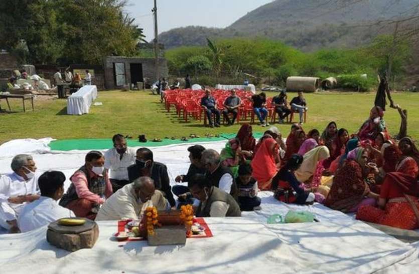 पारंपरिक उल्लास से मनाया दधीमति प्राकट्य उत्सव पारंपरिक उल्लास से मनाया दधीमति प्राकट्य उत्सव
