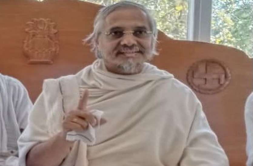 devendra.jpg सत्य से मिलती है सफलता: देवेंद्रसागर