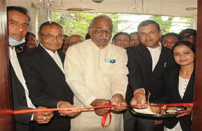 पूर्व विधानसभा अध्यक्ष एनपी प्रजापति