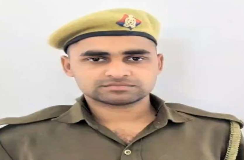 sipahi harish प्रेमिका से वीडियो कॉलिंग करते हुए फांसी पर लटक गया रिक्रूट आरक्षी