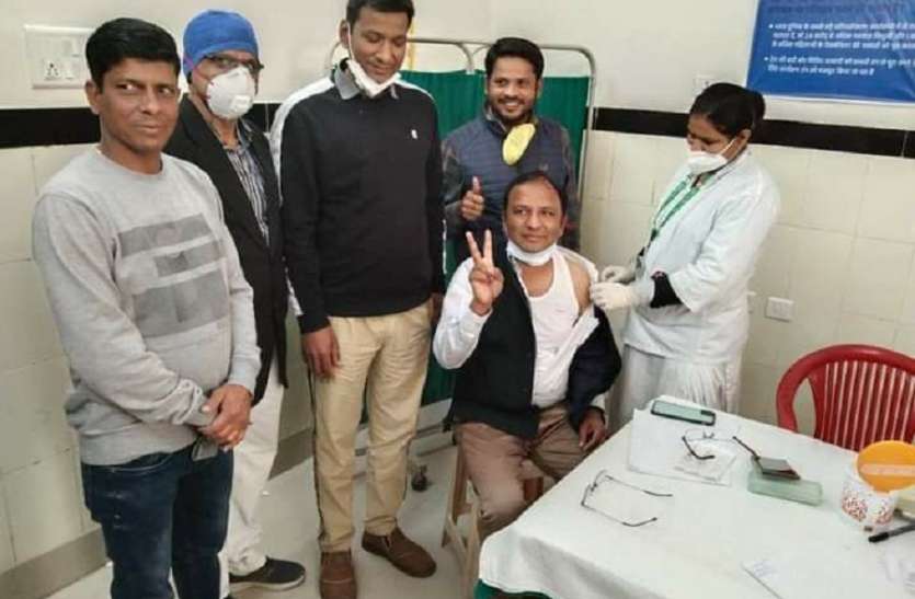 कोरोना वैक्सीनेशन का पहला चरण पूरा, दूसरी डोज लगना शुरू कोरोना वैक्सीनेशन का पहला चरण पूरा, दूसरी डोज लगना शुरू