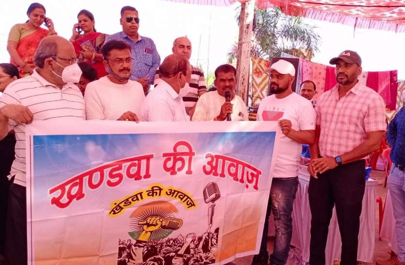 परिवार में किसी को खोने का दु:ख क्या होता है, महिलाओं से पूछो परिवार में किसी को खोने का दु:ख क्या होता है, महिलाओं से पूछो