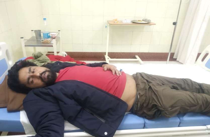 पीबीएम अस्पताल में चालानी गार्ड को धक्का देकर भागा श्रीगंगानगर जेल का बंदी पीबीएम अस्पताल में चालानी गार्ड को धक्का देकर भागा श्रीगंगानगर जेल का बंदी