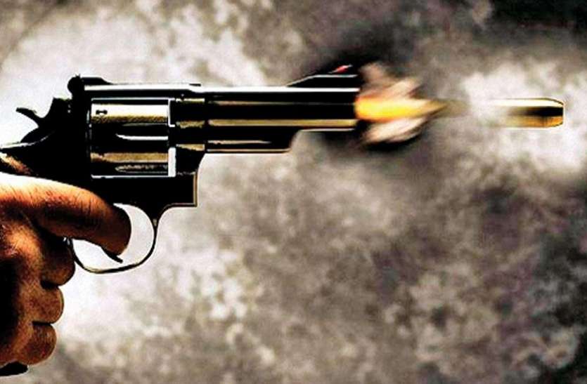 firing.jpg America: न्यू ओर्लींस में गोलीबारी से 2 की मौत, जवाबी कार्रवाई में मारा गया हमलावर