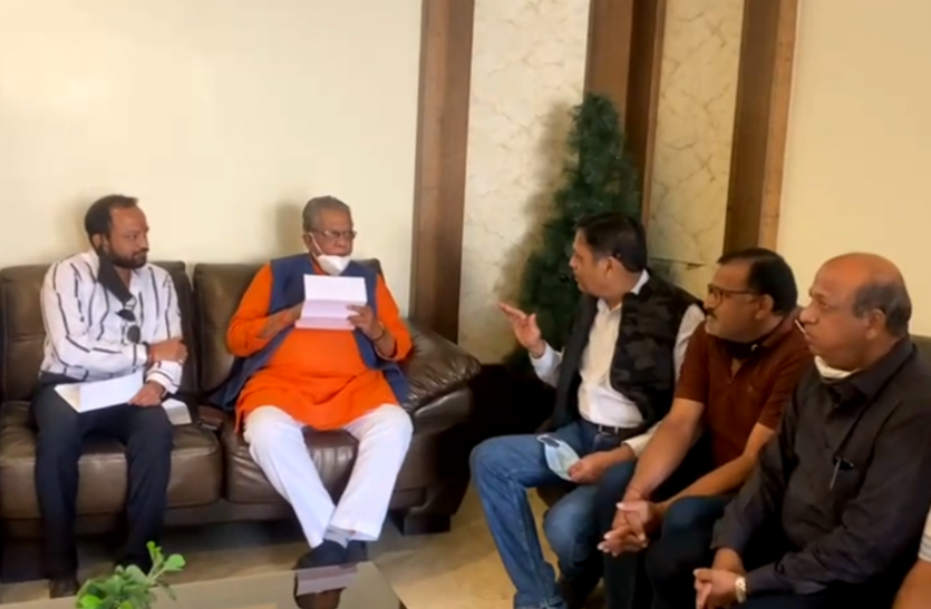 news व्यापारी संघ प्रतिनिधि मंडल ने की पूर्व मंत्री को सौंपा ज्ञापन, बताईं मंडी शुल्क से जुड़ी समस्याएं
