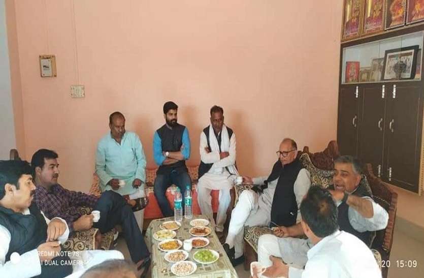 वसुंधरा राजे की धार्मिक यात्रा को लेकर तैयारियां, आदिबद्री में कर सकती है आठ मार्च को रात्रि विश्राम वसुंधरा राजे की धार्मिक यात्रा को लेकर तैयारियां, आदिबद्री में कर सकती है आठ मार्च को रात्रि विश्राम