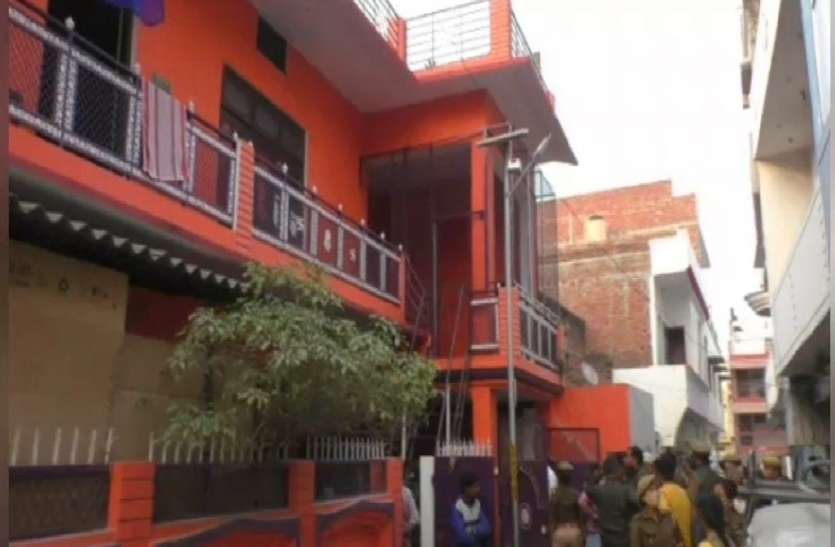 भूमाफिया की करोड़ों की संपत्ति जब्त, परिवार को किया घर से बाहर, कोर्ट ने सुनाई है चार साल की सजा भूमाफिया की करोड़ों की संपत्ति जब्त, परिवार को किया घर से बाहर, कोर्ट ने सुनाई है चार साल की सजा