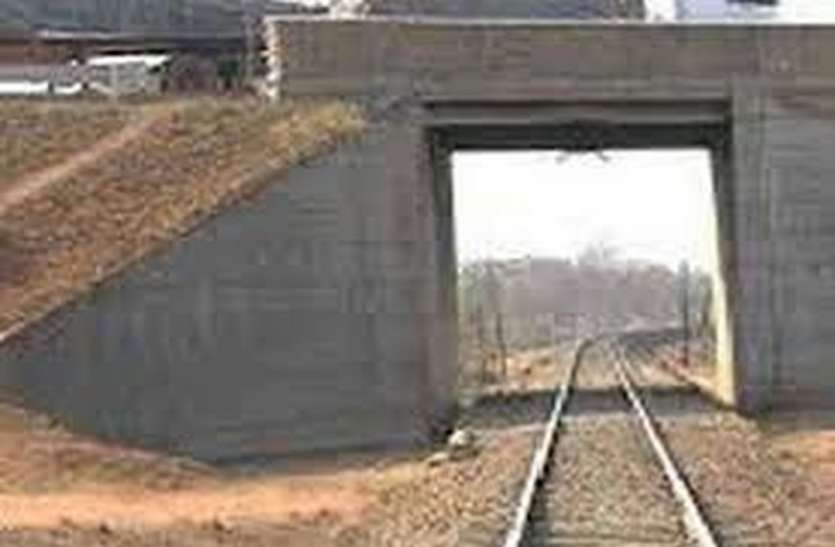 बदलती रही सरकारें नहीं हुआ समाधान बदलती रही सरकारें नहीं हुआ समाधान