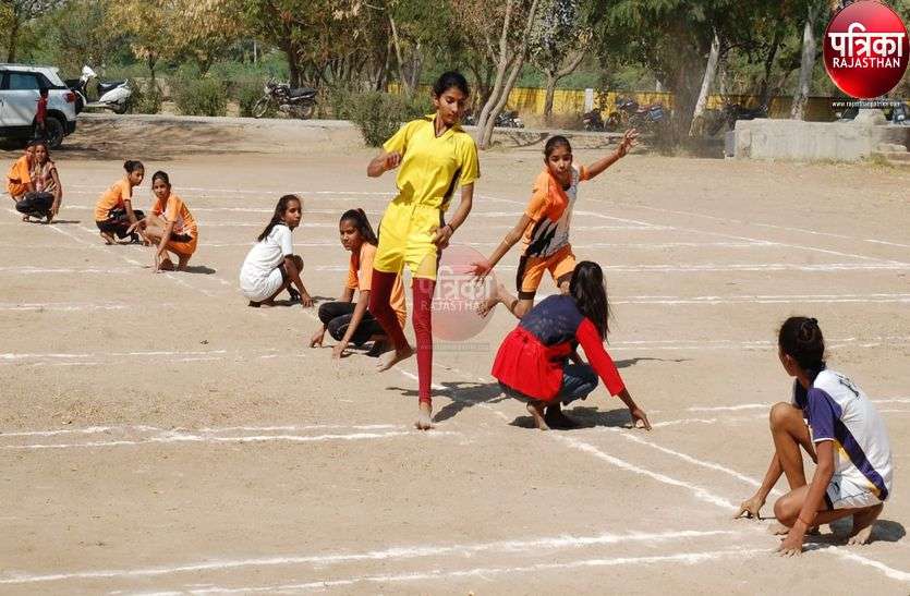 खो-खो प्रतियोगिता में ग्रामीण प्रतिभाओं ने दिखाया अपना कौशल खो-खो प्रतियोगिता में ग्रामीण प्रतिभाओं ने दिखाया अपना कौशल
