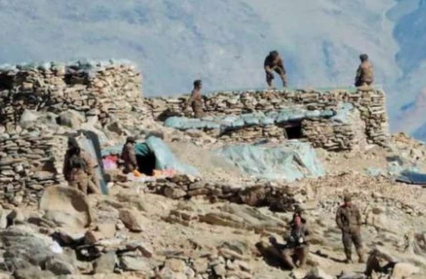 Chinese Soldiers चीन का चकमा, ड्रैगन ने पैगोंग से हटाकर LAC के इस इलाके में तैनात कर दिए अपने सैनिक