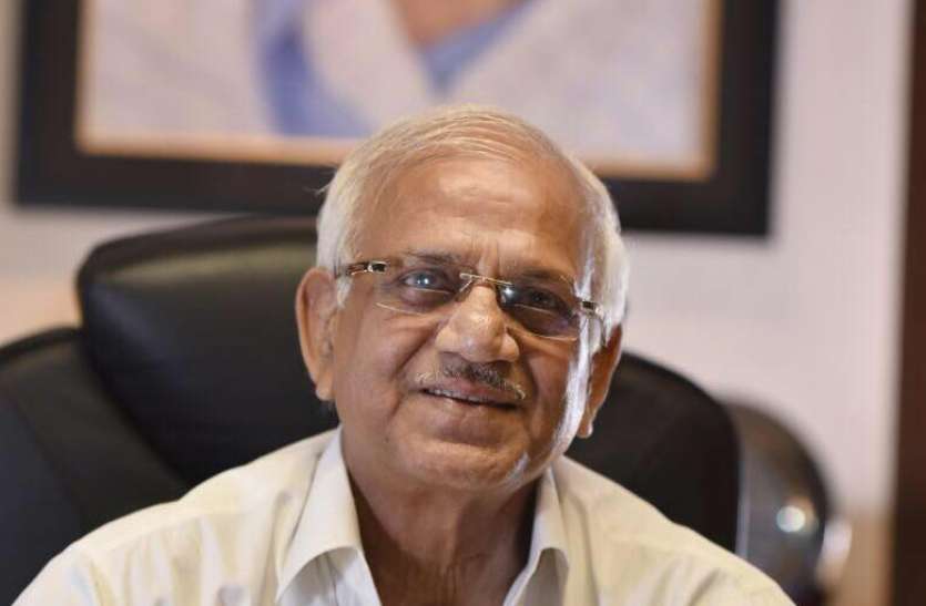 Shobhandev Chattopadhyay बंगाल: कोरोना संक्रमित बिजली मंत्री शोभनदेव चट्टोपाध्याय की हालत बिगड़ी, अस्पताल में भर्ती