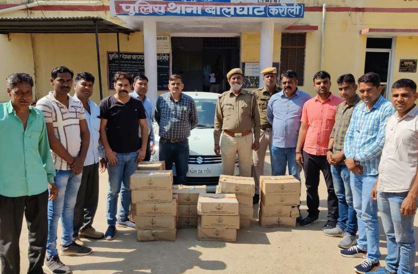 सूखी गंभीर नदी में शराब की तस्करी,अवैध देशी शराब से भरी लग्जरी कार जब्त सूखी गंभीर नदी में शराब की तस्करी,अवैध देशी शराब से भरी लग्जरी कार जब्त