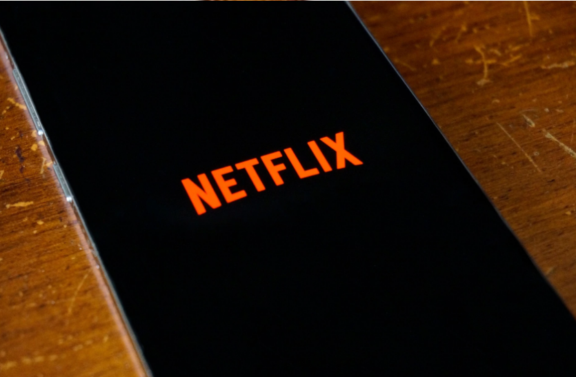Netflix Netflix में जुड़ा नया फीचर, अब खुद डाउनलोड हो जाएंगी फिल्में और टीवी सीरीज