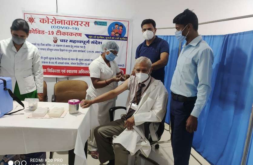 बढ़ रहा कोरोना संक्रमण... बढ़ी संख्या में मिल रहे मरीज, जानें स्थिति बढ़ रहा कोरोना संक्रमण... बढ़ी संख्या में मिल रहे मरीज, जानें स्थिति
