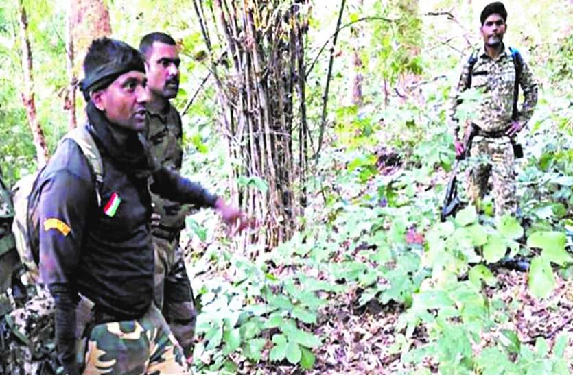 राजनांदगांव के अंबाटोला जंगल में माओवादियों ने पुलिस पार्टी पर बरसाई गोलियां, जवाबी फायरिंग में छह नक्सली घायल राजनांदगांव के अंबाटोला जंगल में माओवादियों ने पुलिस पार्टी पर बरसाई गोलियां, जवाबी फायरिंग में छह नक्सली घायल
