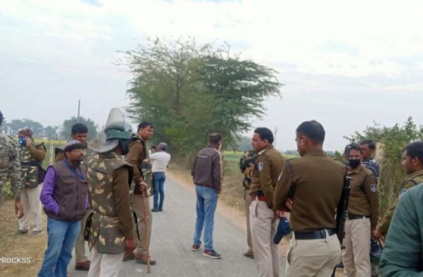अतिक्रमण पर हाईकोर्ट सख्त, कलेक्टर से मांगा प्रतिवेदन अतिक्रमण पर हाईकोर्ट सख्त, कलेक्टर से मांगा प्रतिवेदन
