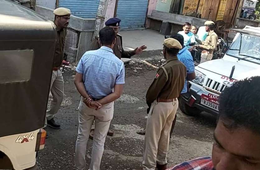 पीपलखूंट में दो दुकानों में चोरी का प्रयास पीपलखूंट में दो दुकानों में चोरी का प्रयास