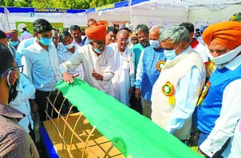 सब्सिडी के फेर में आत्महत्याएं कर रहा किसान : पारीक सब्सिडी के फेर में आत्महत्याएं कर रहा किसान : पारीक