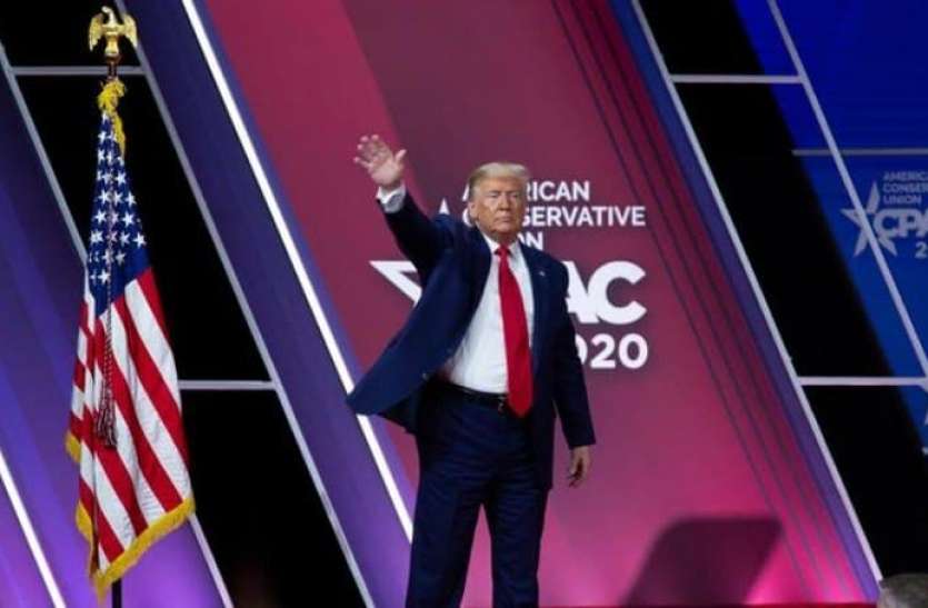 trump.jpg राष्ट्रपति पद छोडऩे के बाद डोनाल्ड ट्रंप पहली बार फ्लोरिडा में देने वाले हैं भाषण, पूरी दुनिया की इस पर लगी है निगाह