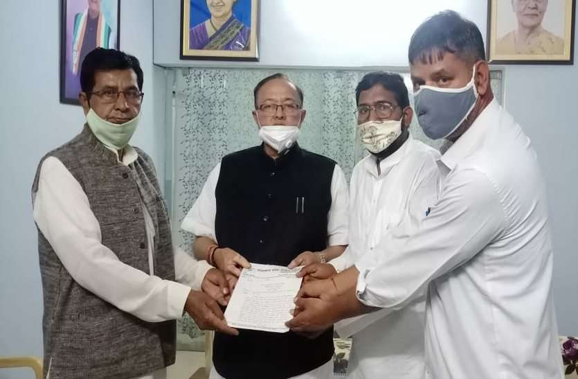 जयपुर पहुंचा एनपीएस कार्मिकों का मामला जयपुर पहुंचा एनपीएस कार्मिकों का मामला