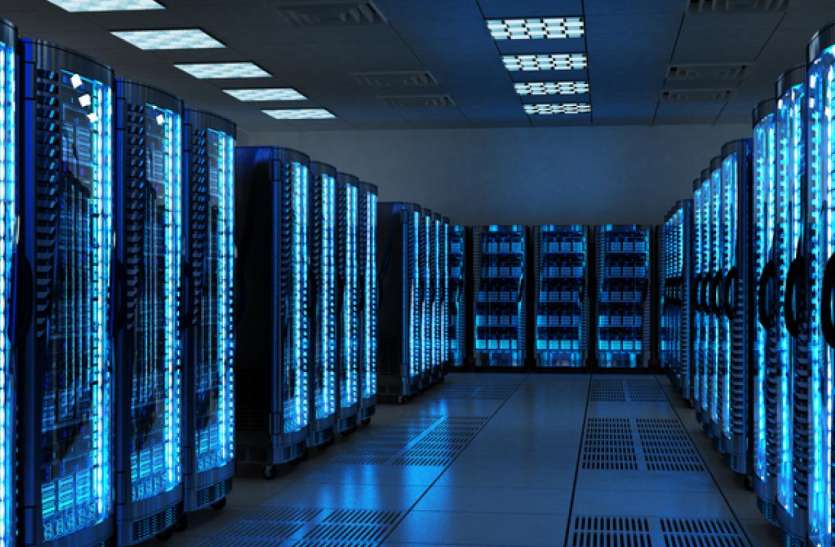 data-center-racks_0.jpg अडाणी ग्रुप नोएडा में बनाएगा सबसे बड़ा डाटा सेंटर, कागजी कार्रवाई के बाद जल्द दी जाएगी जमीन