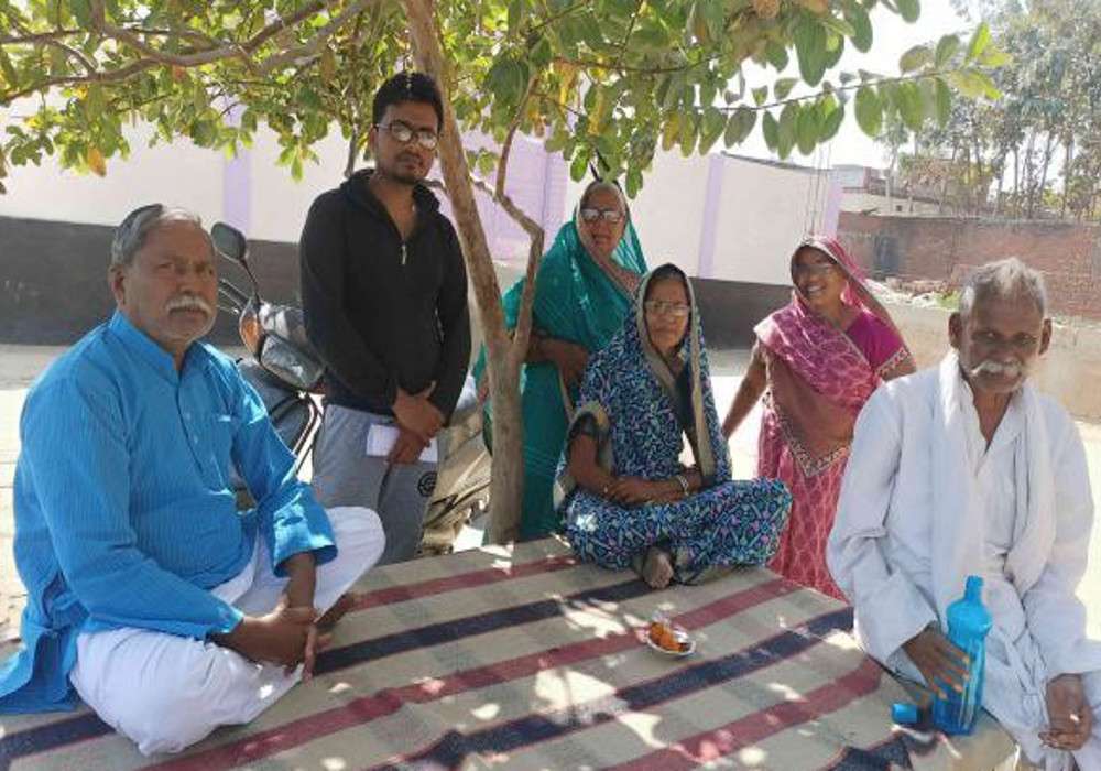 गाजीपुर में आज बेटे की शादी में शामिल होंगे रक्षा मंत्री राजनाथ सिंह