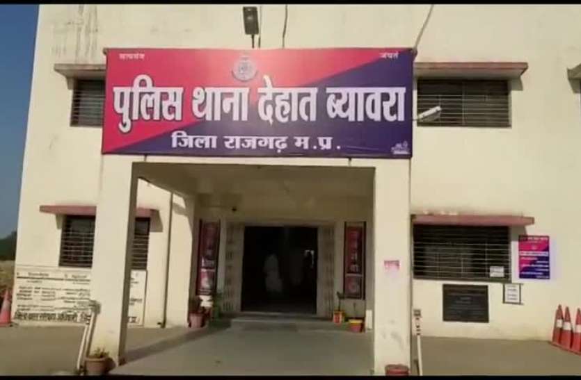 sp-579991171-sdv8r1-thumbnail.jpg ट्रक लूट के खेल: प्रोफेशनल बदमाशों से व्यापारी करवाते थे ट्रक कटिंग