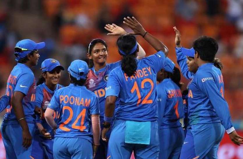 womens_india.jpg महिला क्रिकेट : द. अफ्रीका के साथ होने वाली सीरीज के लिए भारतीय टीम घोषित