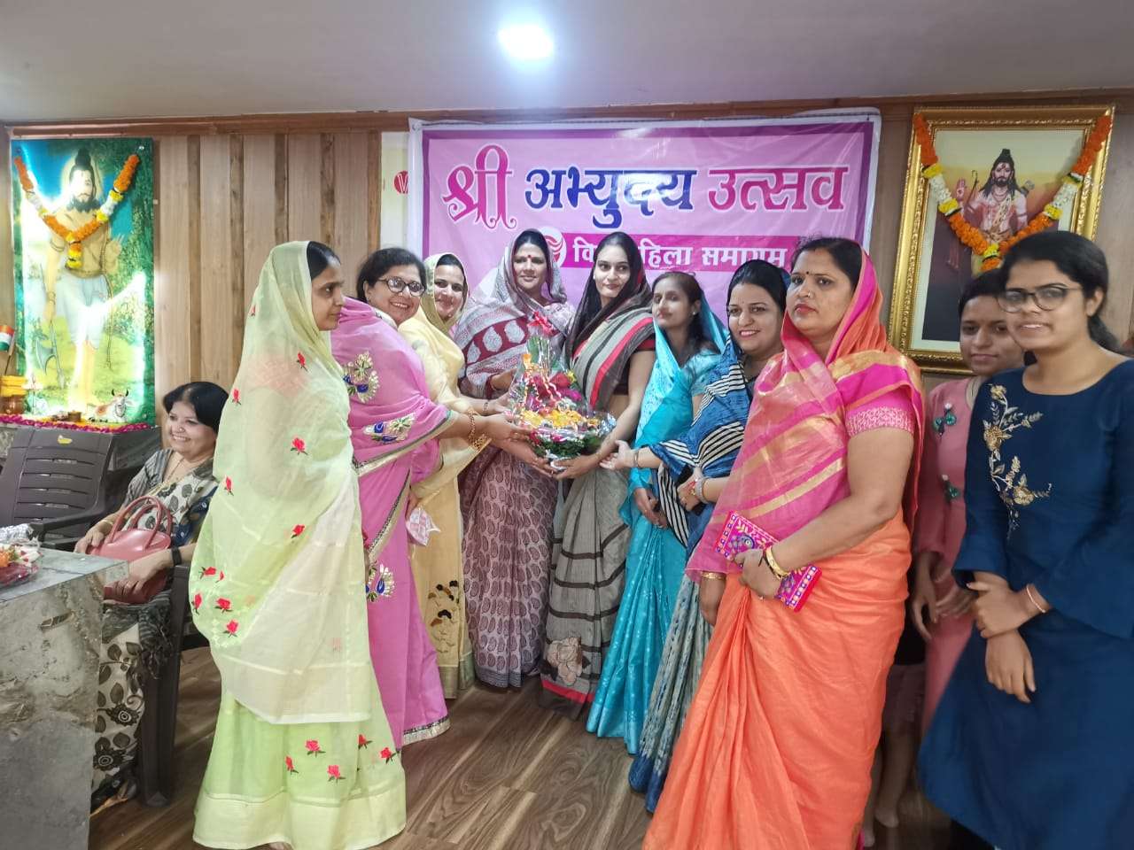 SURAT NEWS DAYRI: सेमिनार में दी मानसिक स्वास्थ्य एवं आत्महत्या निरोध की जानकारी