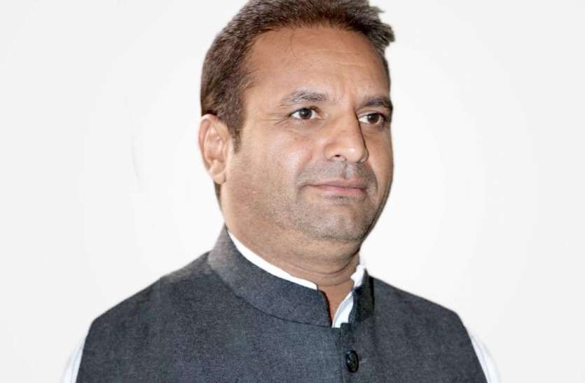 करौली नगरपरिषद के पूर्व सभापति राजाराम हिरासत में करौली नगरपरिषद के पूर्व सभापति राजाराम हिरासत में