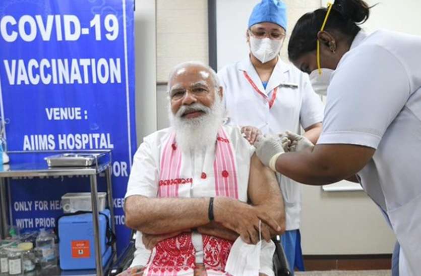PM Modi takes corona vaccine PM Modi के वैक्सीन लगवाने के बाद RJD विधायक का अजीब बयान, कह दी इतनी बड़ी बात