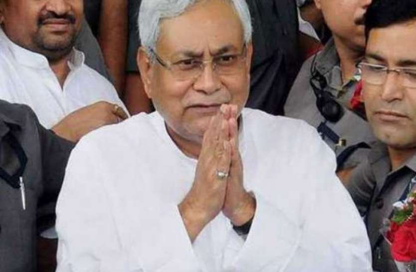 CM Nitish Kumar नीतीश सरकार ने निभाया चुनावी वादा, अब निजी अस्पतालों में भी फ्री लगेगी कोरोना वैक्सीन